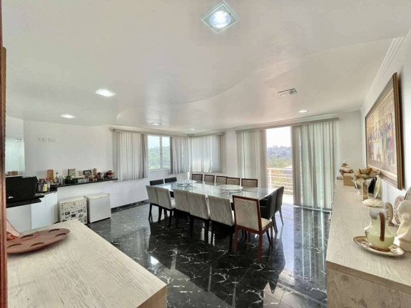 Imagem Casa com 6 Quartos à Venda, 1.200 m² em Golf Village - Carapicuíba Imagem Casa com 6 Quartos à Venda, 1.200 m² em Golf Village - Carapicuíba