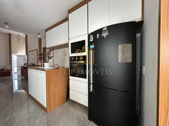 Imagem Casa com 3 Quartos à Venda, 300 m² em Bairro Do Grama - Caçapava Imagem Casa com 3 Quartos à Venda, 300 m² em Bairro Do Grama - Caçapava