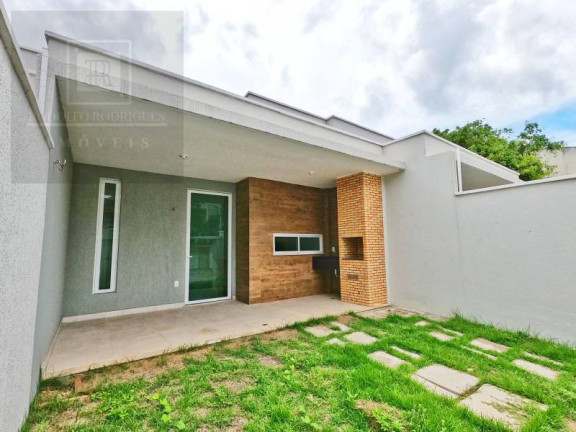 Imagem Casa com 3 Quartos à Venda, 110 m² em Centro - Eusébio Imagem Casa com 3 Quartos à Venda, 110 m² em Centro - Eusébio