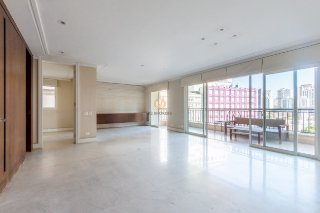Imóvel com 4 Quartos à Venda, 211 m² em Santa Cecília - São Paulo