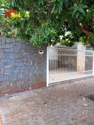 Imagem Casa com 3 Quartos à Venda, 144 m² em Vila Seixas - Ribeirão Preto Imagem Casa com 3 Quartos à Venda, 144 m² em Vila Seixas - Ribeirão Preto