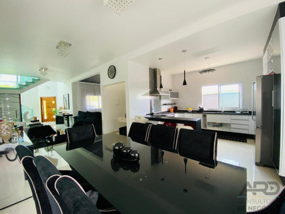 Imagem Casa com 3 Quartos à Venda, 250 m² em Parque Residencial Itapeti - Mogi Das Cruzes