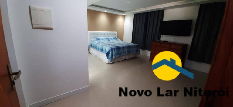 Imagem Casa com 3 Quartos à Venda, 400 m² em Piratininga - Niterói Imagem Casa com 3 Quartos à Venda, 400 m² em Piratininga - Niterói