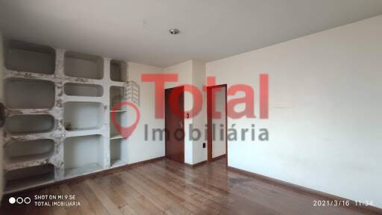 Imagem Casa com 3 Quartos à Venda, 360 m² em Santo Elói - Coronel Fabriciano Imagem Casa com 3 Quartos à Venda, 360 m² em Santo Elói - Coronel Fabriciano