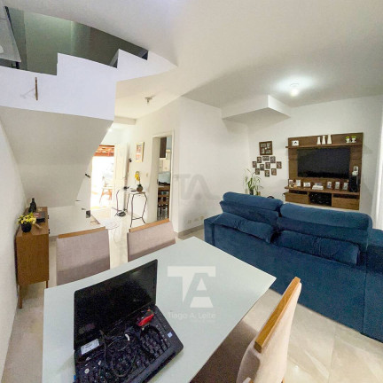 Imagem Casa de Condomínio com 3 Quartos à Venda, 180 m² em Loteamento Industrial água Preta - Pindamonhangaba Imagem Casa de Condomínio com 3 Quartos à Venda, 180 m² em Loteamento Industrial água Preta - Pindamonhangaba