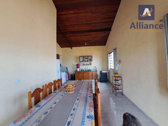 Imagem Casa com 3 Quartos à Venda, 274 m² em Santo Antônio - Louveira