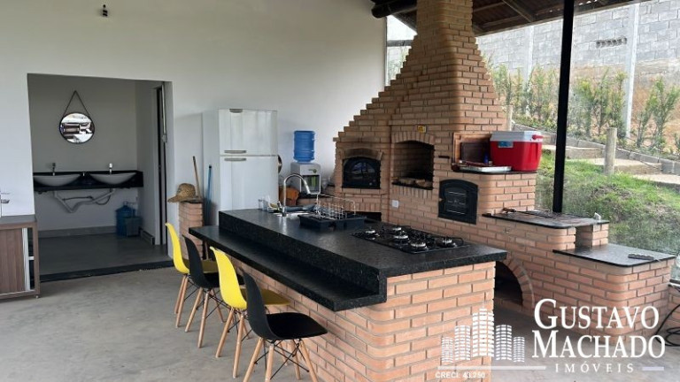 Imagem Imóvel com 3 Quartos à Venda, 150 m² em Roma - Volta Redonda Imagem Imóvel com 3 Quartos à Venda, 150 m² em Roma - Volta Redonda