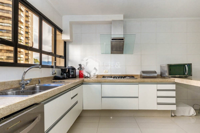 Imagem Apartamento com 4 Quartos à Venda, 163 m² em Vila Suzana - São Paulo Imagem Apartamento com 4 Quartos à Venda, 163 m² em Vila Suzana - São Paulo