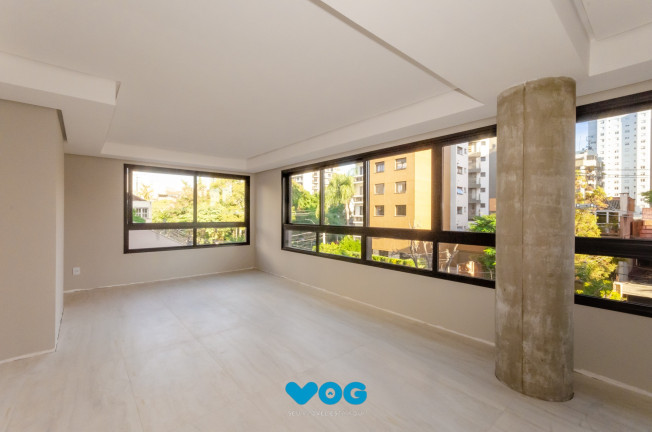 Imagem Imóvel com 3 Quartos à Venda, 130 m² em Petrópolis - Porto Alegre