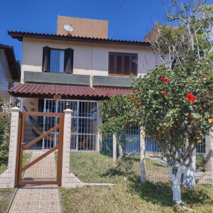 Imagem Sobrado com 3 Quartos à Venda, 90 m² em Capão Novo - Capao Da Canoa Imagem Sobrado com 3 Quartos à Venda, 90 m² em Capão Novo - Capao Da Canoa