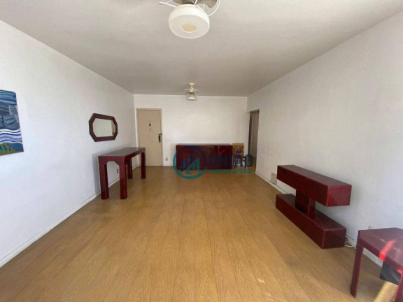 Imagem Apartamento com 3 Quartos à Venda, 140 m² em Icaraí - Niterói