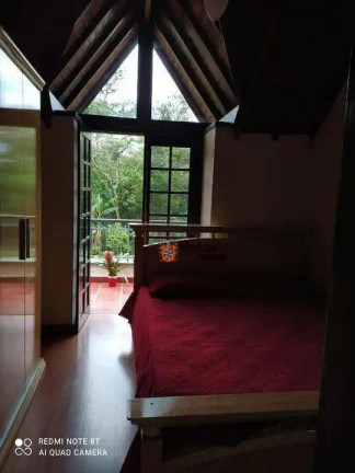 Imagem Chácara com 6 Quartos à Venda, 235 m² em Parque Petrópolis - Mairiporã Imagem Chácara com 6 Quartos à Venda, 235 m² em Parque Petrópolis - Mairiporã