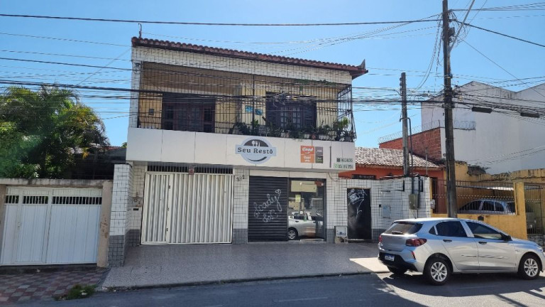 Imagem Casa com 3 Quartos à Venda, 419 m² em Bom Futuro - Fortaleza Imagem Casa com 3 Quartos à Venda, 419 m² em Bom Futuro - Fortaleza