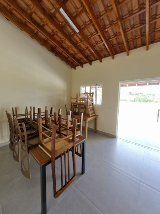 Imagem Chácara com 3 Quartos à Venda, 195 m² em Monterrey - Louveira