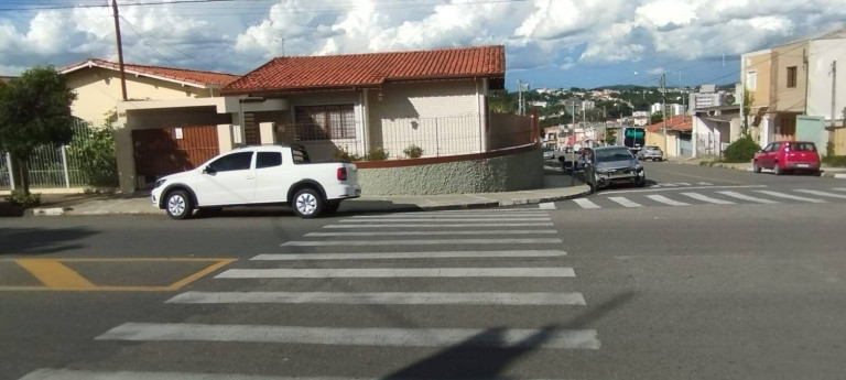 Imagem Casa à Venda, 160 m² em Alvinópolis - Atibaia Imagem Casa à Venda, 160 m² em Alvinópolis - Atibaia