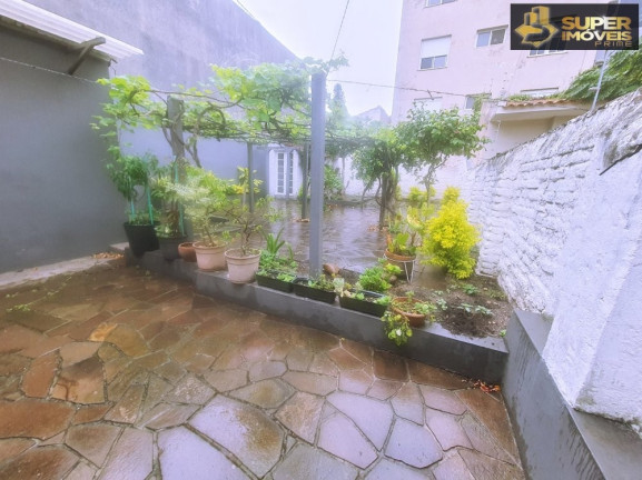 Imagem Casa com 3 Quartos à Venda, 285 m² em Centro - Pelotas Imagem Casa com 3 Quartos à Venda, 285 m² em Centro - Pelotas