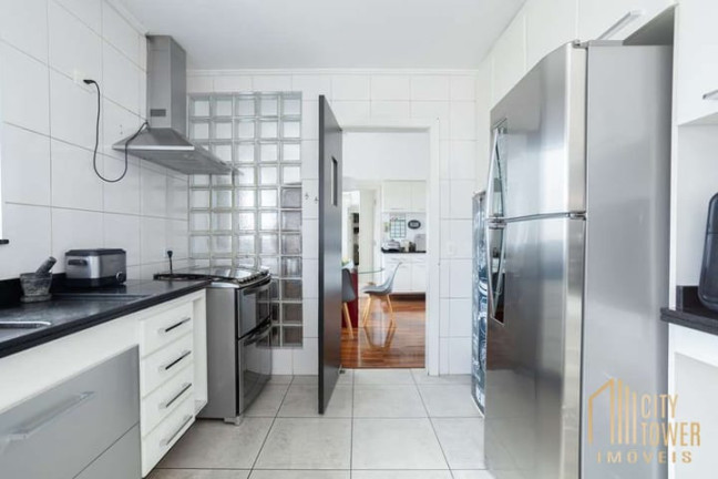 Imagem Apartamento com 3 Quartos à Venda, 228 m² em Itaim Bibi - São Paulo Imagem Apartamento com 3 Quartos à Venda, 228 m² em Itaim Bibi - São Paulo