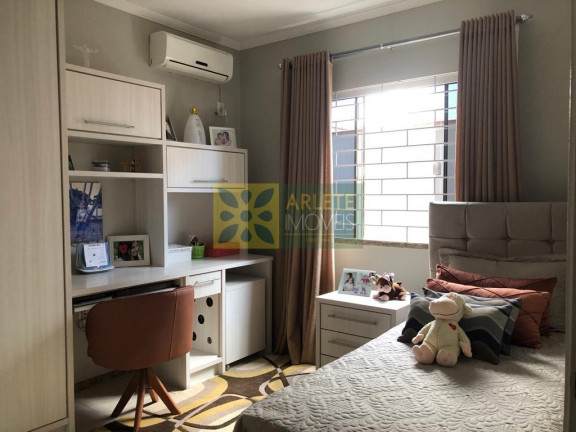 Imagem Casa com 2 Quartos à Venda, 70 m² em Centro - Tijucas Imagem Casa com 2 Quartos à Venda, 70 m² em Centro - Tijucas