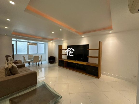 Apartamento com 3 Quartos à Venda, 140 m² em Copacabana - Niterói