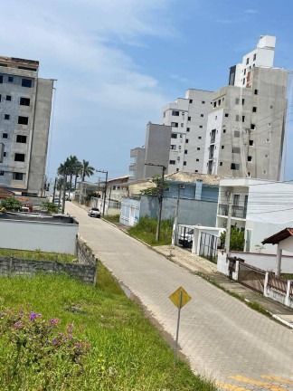 Imagem Casa com 3 Quartos à Venda, 136 m² em Itacolomi - Balneário Piçarras Imagem Casa com 3 Quartos à Venda, 136 m² em Itacolomi - Balneário Piçarras