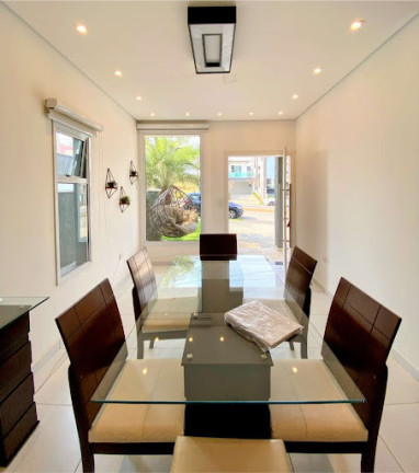 Casa com 3 Quartos à Venda, 180 m² em Aruã Brisas - Mogi Das Cruzes
