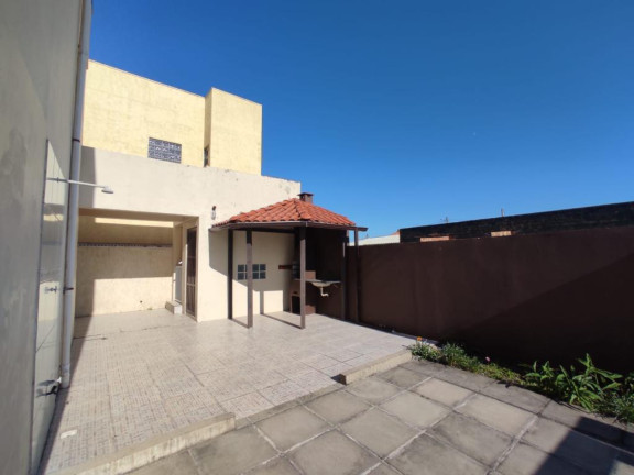 Imagem Sobrado com 3 Quartos à Venda, 232 m² em Capão Novo - Capao Da Canoa Imagem Sobrado com 3 Quartos à Venda, 232 m² em Capão Novo - Capao Da Canoa