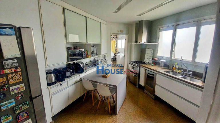 Imagem Apartamento com 4 Quartos à Venda, 226 m² em Jardins - São Paulo Imagem Apartamento com 4 Quartos à Venda, 226 m² em Jardins - São Paulo