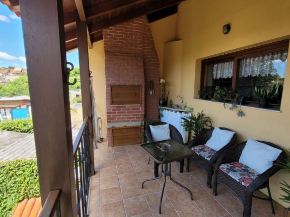 Imagem Casa com 3 Quartos à Venda, 287 m² em Tristeza - Porto Alegre Imagem Casa com 3 Quartos à Venda, 287 m² em Tristeza - Porto Alegre