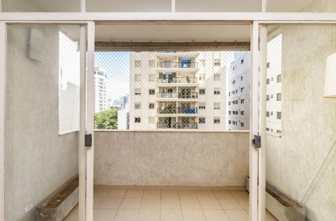 Imagem Imóvel com 3 Quartos à Venda, em Higienópolis - São Paulo Imagem Imóvel com 3 Quartos à Venda, em Higienópolis - São Paulo