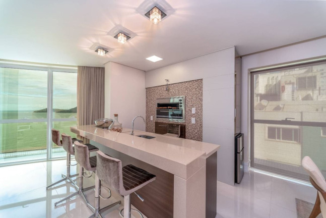 Imagem Apartamento com 4 Quartos à Venda, 287 m² em Centro - Balneário Camboriú Imagem Apartamento com 4 Quartos à Venda, 287 m² em Centro - Balneário Camboriú