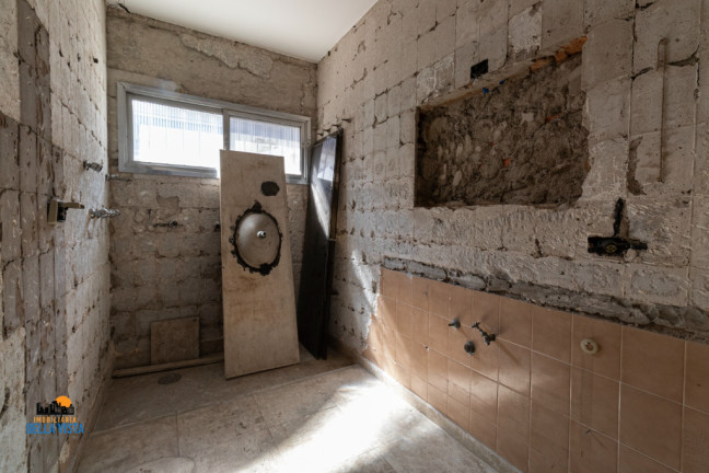 Imagem Casa com 3 Quartos à Venda, em Moema - São Paulo Imagem Casa com 3 Quartos à Venda, em Moema - São Paulo
