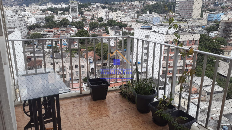 Imagem Apartamento com 2 Quartos à Venda, 74 m² em Grajaú - Rio De Janeiro