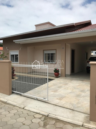 Imagem Casa com 3 Quartos à Venda, 105 m² em Florianópolis Imagem Casa com 3 Quartos à Venda, 105 m² em Florianópolis