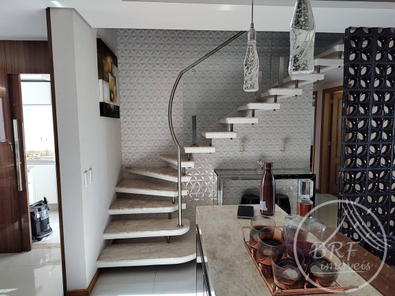 Imagem Cobertura com 4 Quartos à Venda, 230 m² em Balneário - Florianópolis Imagem Cobertura com 4 Quartos à Venda, 230 m² em Balneário - Florianópolis