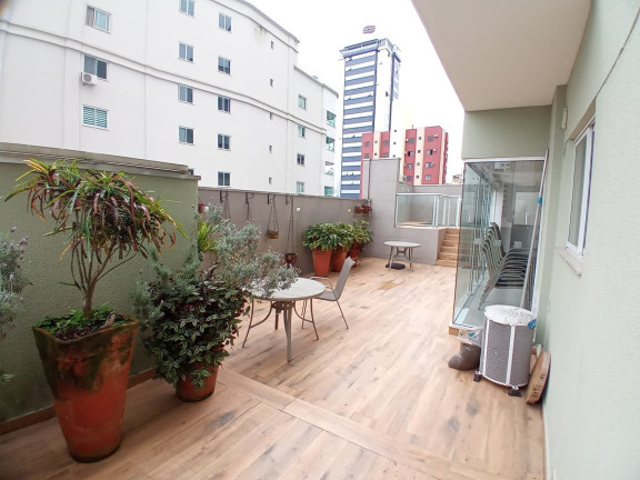 Imagem Imóvel com 2 Quartos à Venda, 93 m² em Centro - Balneário Camboriú