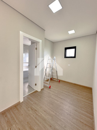 Imagem Casa de Condomínio com 4 Quartos à Venda, 320 m² em Sítio Do Rosário - Santana De Parnaíba Imagem Casa de Condomínio com 4 Quartos à Venda, 320 m² em Sítio Do Rosário - Santana De Parnaíba