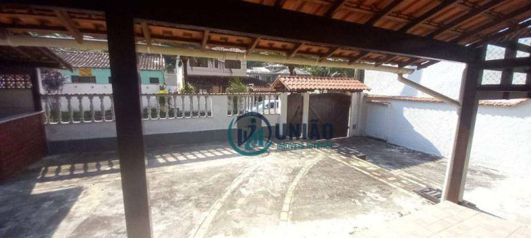 Imagem Casa com 3 Quartos à Venda, 300 m² em Serra Grande - Niterói Imagem Casa com 3 Quartos à Venda, 300 m² em Serra Grande - Niterói