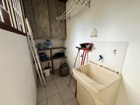 Imagem Casa com 3 Quartos à Venda, 100 m² em São João Do Rio Vermelho - Florianópolis Imagem Casa com 3 Quartos à Venda, 100 m² em São João Do Rio Vermelho - Florianópolis