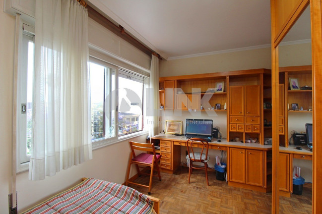 Imagem Apartamento com 4 Quartos à Venda, 214 m² em Menino Deus - Porto Alegre