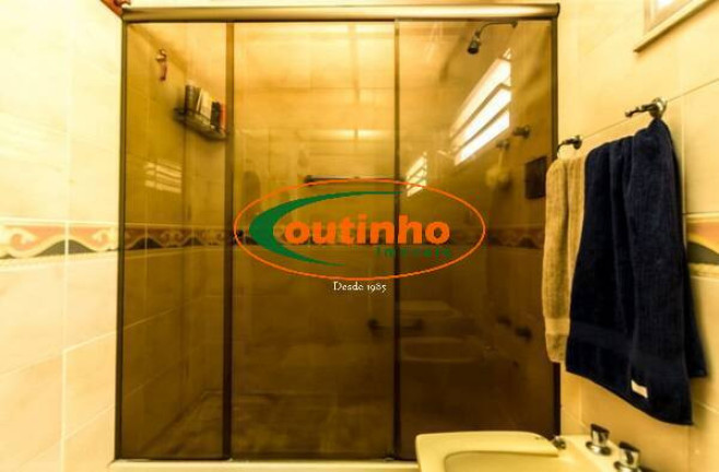 Imagem Apartamento com 4 Quartos à Venda, 158 m² em Tijuca - Rio De Janeiro Imagem Apartamento com 4 Quartos à Venda, 158 m² em Tijuca - Rio De Janeiro