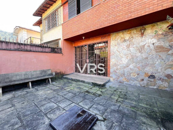Imagem Casa com 5 Quartos à Venda, 250 m² em Alto - Teresópolis Imagem Casa com 5 Quartos à Venda, 250 m² em Alto - Teresópolis