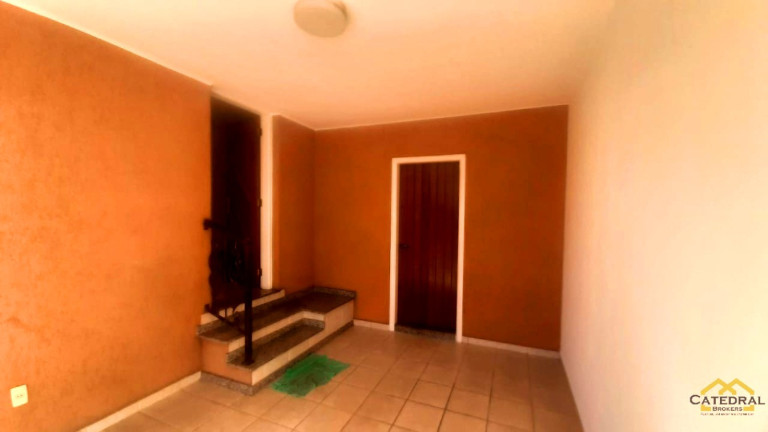 Casa com 3 Quartos para Alugar, 169 m² em Ponte De São João - Jundiaí