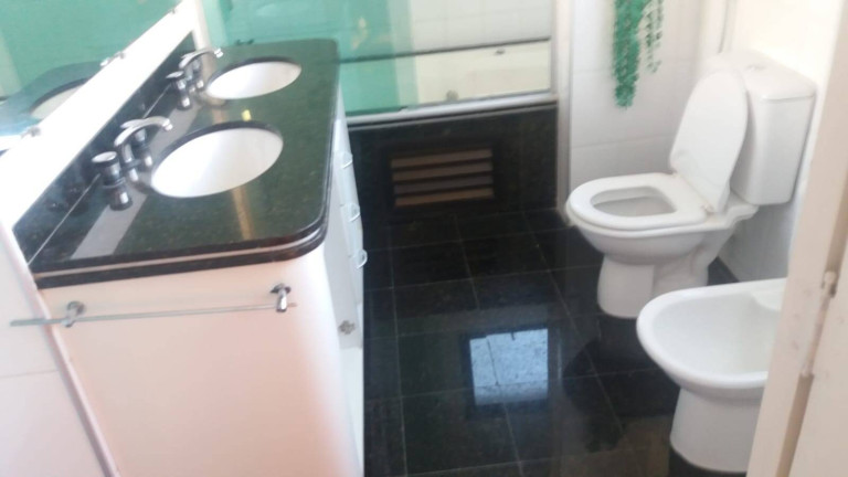 Imagem Casa com 5 Quartos para Alugar, 230 m² em Vila Japi Ii - Jundiaí