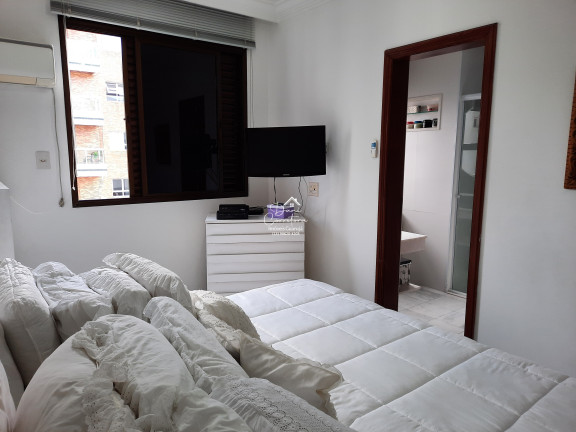 Imagem Imóvel com 4 Quartos à Venda, 305 m² em Pitangueiras - Guarujá Imagem Imóvel com 4 Quartos à Venda, 305 m² em Pitangueiras - Guarujá