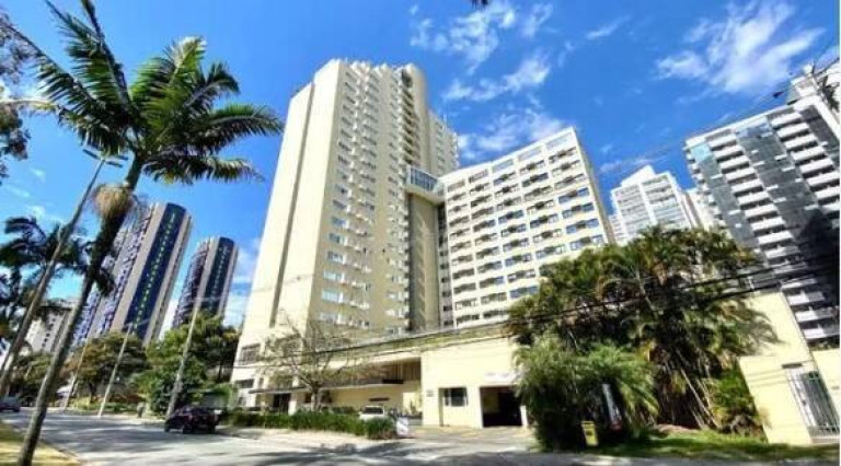 Sala Comercial à Venda, 32 m² em Alphaville - Barueri