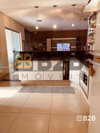 Imagem Casa com 3 Quartos à Venda, 247 m² em Quinta Raniei Green - Bauru Imagem Casa com 3 Quartos à Venda, 247 m² em Quinta Raniei Green - Bauru