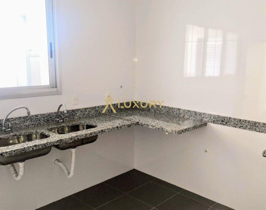 Imagem Imóvel com 4 Quartos à Venda, 137 m² em Vila Da Serra - Nova Lima Imagem Imóvel com 4 Quartos à Venda, 137 m² em Vila Da Serra - Nova Lima