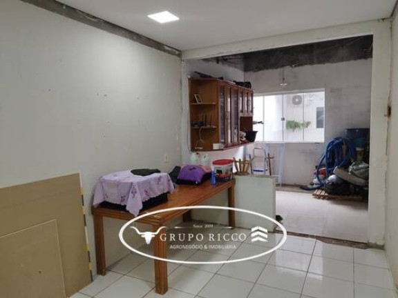 Imagem Casa com 2 Quartos à Venda, 180 m² em Centro - Barra Do Garças Imagem Casa com 2 Quartos à Venda, 180 m² em Centro - Barra Do Garças
