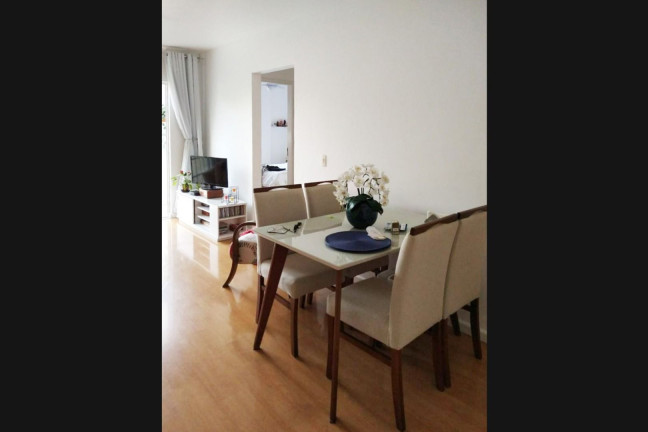 Imagem Apartamento com 2 Quartos à Venda, 57 m² em Várzea - Teresópolis