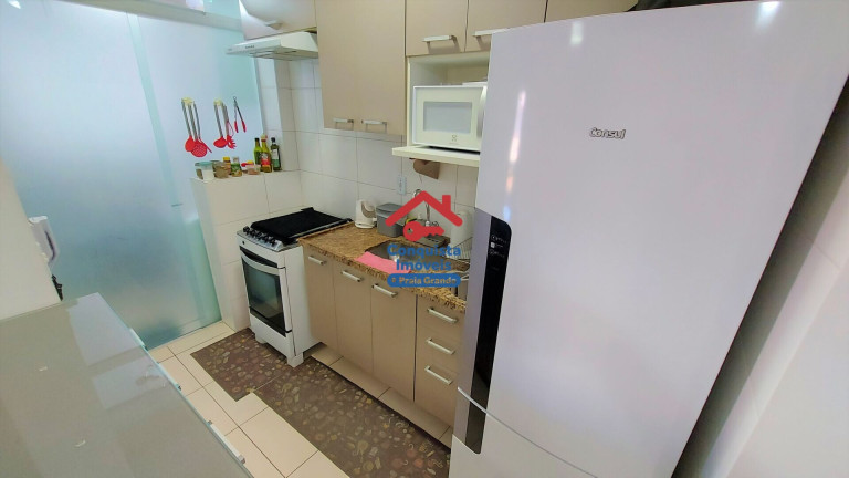 Imagem Apartamento com 2 Quartos à Venda, 55 m² em Guilhermina - Praia Grande